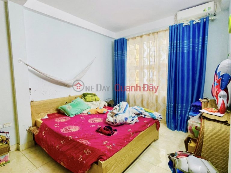 Siêu phẩm! Bán nhà Ngô Thì Nhậm, Hà Đông 40m2x 4T, MT4m Giá rẻ!