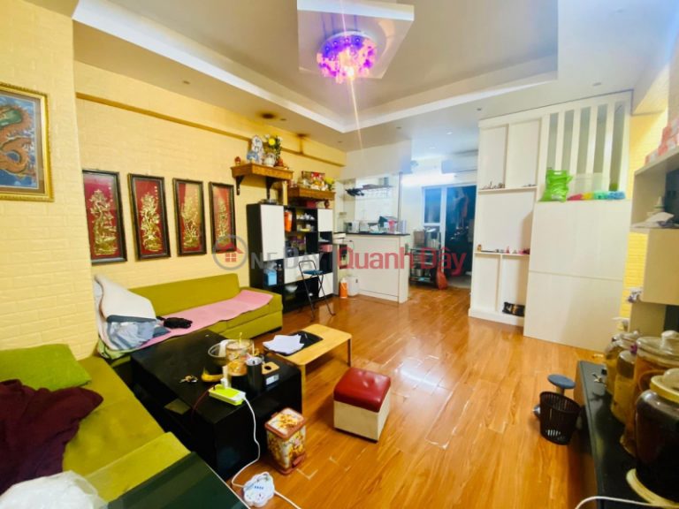 GOOD HOUSES IN HANOI, EVERYONE HAS A HOUSE. GOOD PRICE 2 BEDROOM APARTMENT AT CT4 BUILDING IN XA LA URBAN AREA