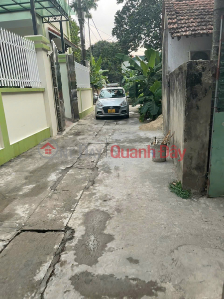 Nhỉnh tỷ -38m đất quận hà đông đường ô tô thông 
- diện tích 38m và 38,1m 
-2 lô liền nhau 
- cách mặt đường