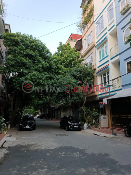 Townhouse! Beautiful, enjoy all the amenities of Ngo Thi Nham Administrative Area, live 45m*4T, MT 4m