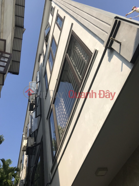 House for sale in Ha Dong, Hanoi 3 minutes from Yen Nghia bus station to move an area of nearly 40m2 with 4 floors, price 2.2 billion