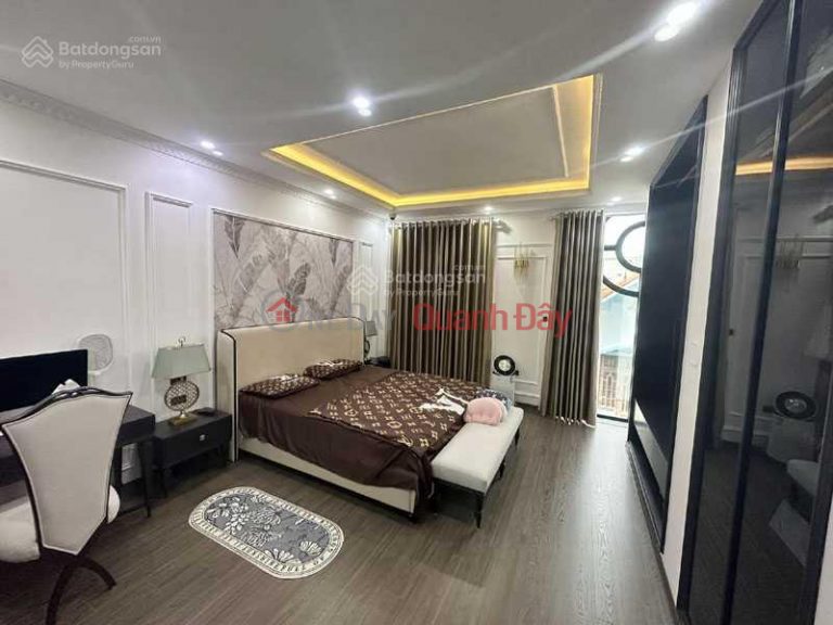 Chân dài Văn Khê 7 tầng x55m2 thang máy nhập TOKYO.