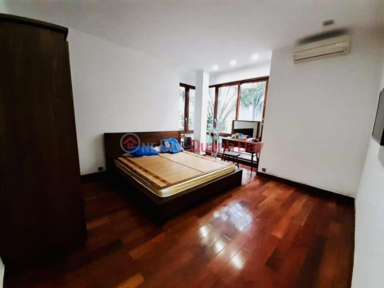 Ngân hằng siết căn nhà ngay HimLam Vạn Phúc, Hà Đông oto tránh 50m² nhà 5 tầng giá 7 tỷ