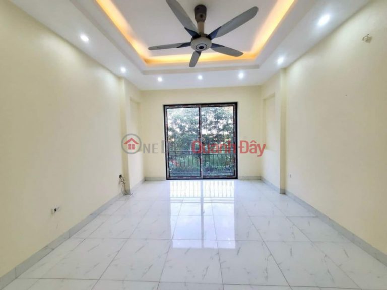 URGENT SELLING HOUSE AT MUU LONG SERVICE - WITH Elevator - THE HOUSE - AVOID CAR