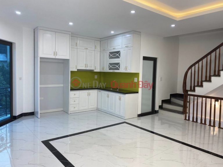 BÁN NHÀ MỚI XÂY QUẬN HÀ ĐÔNG LÔ GÓC Ô TÔ VÀO NHÀ NGÕ THÔNG 42M2X5T GIÁ 5.XX TỶ Ở LUÔN.