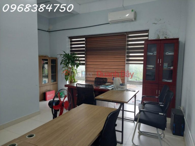 For rent on the 3rd and 4th floors of area A, TSQ Trade Center, located in European Overseas Vietnamese Village