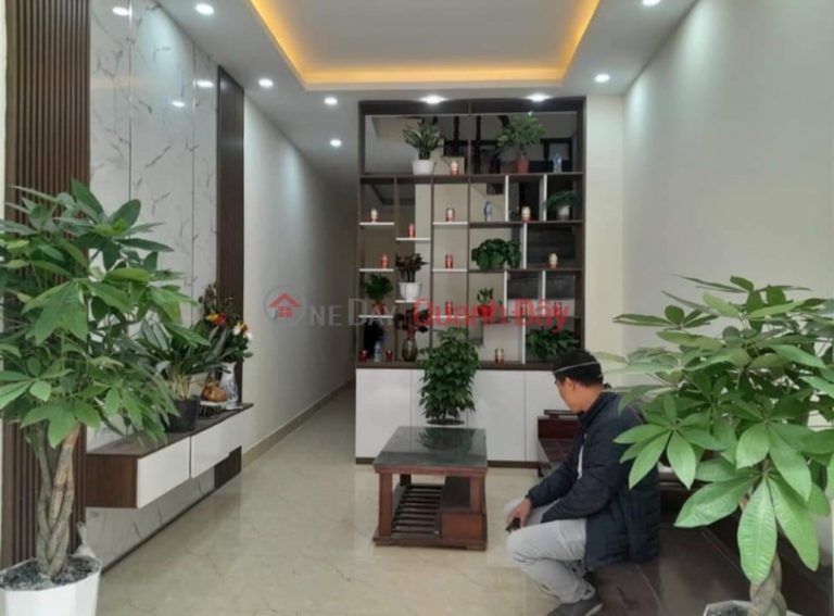 5,75 tỷ/ 5 tầng - Nguyễn Khuyến - 10m ô tô, kinh doanh, view hồ Văn Quán