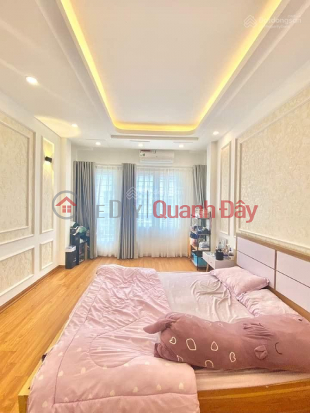 Bán nhà 4 tầng x 40m2, Lô góc Đa Sỹ, ô tô cách 10m, ngõ thông thoáng, nhỉnh 2 tỷ
