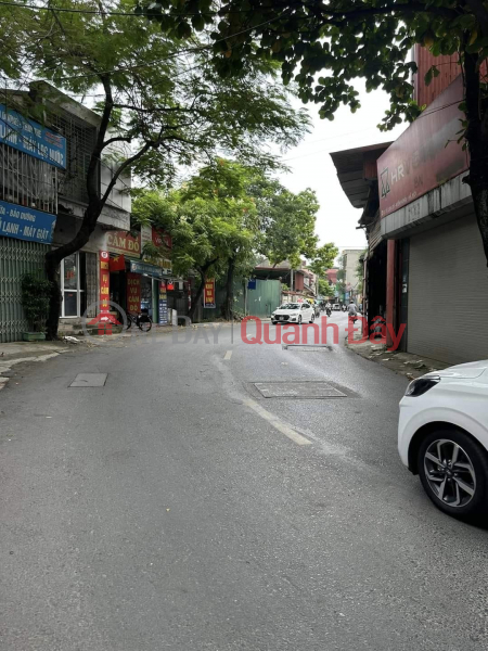 House for sale at 2 Da Sy, Kien Hung, Ha Dong, 50 m2, 3 floors, 5.6 m frontage, 7.3 billion.