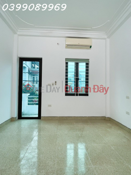 BÁN GẤP NHÀ ĐẸP HÀ ĐÔNG - Ô TÔ ĐỖ CỬA – 40m2 x 3 tầng x 2.35 tỷ