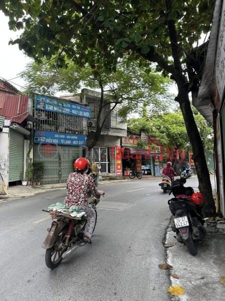 Bán nhà tổ 2 Đa Sỹ, Kiến Hưng, Hà Đông, 50 m2,  3 tầng, 5.6 m mặt tiền, 7.3 tỷ.