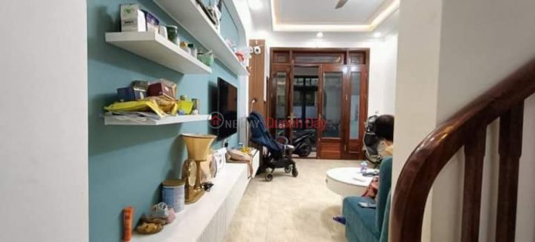 HIẾM -NHÀ SÁT ĐẠI HỌC KIẾN TRÚC HÀ NỘI- Ô TÔ ĐỖ CỬA - 2 MẶT THOÁNG, KINH DOANH ĐỈNH, VIEW HỒ VĂN QUÁN DTS-D