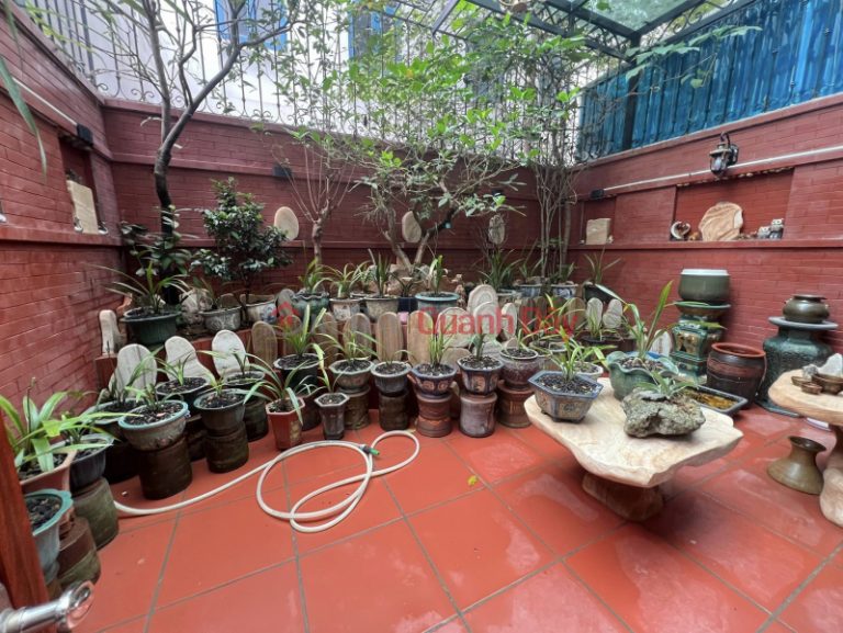 THANG MÁY VỈA HÈ HAI Ô TÔ TRÁNH, NGÕ THÔNG RẤT GẦN SANG ROMAN, KINH DOANH ĐẲNG CẤP, NHÀ ĐẸP NỘI THẤT XỊN