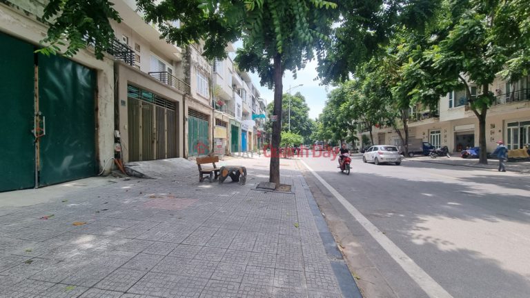 BÁN NHÀ LIỀN KỀ KHU ĐÔ THỊ VĂN PHÚ ĐƯỜNG 24M KINH DOANH 90M2X4T GIÁ 11.9 TỶ