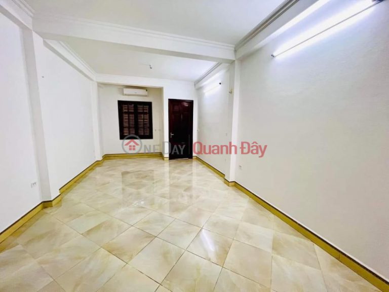 Fly fast! Nguyen Viet Xuan subdivision, auto business, sidewalk, living 45m*5T, MT 4m