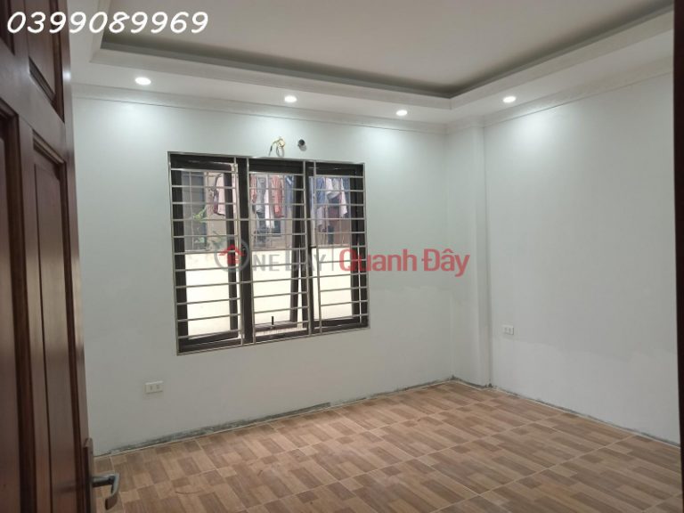 BÁN NHANH NHÀ MỚI 5 TẦNG - VUÔNG ĐẸP - Ô  TÔ ĐỖ CỔNG  - 32M2 X 5 TẦNG X 2.18 TỶ
