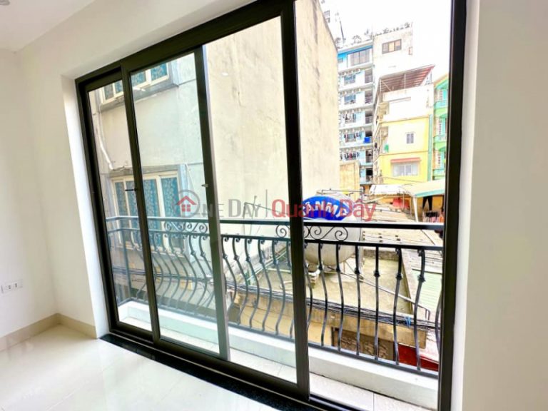Bán nhà Ô TÔ ĐỖ, KD TỐT, Gần Chợ Văn La 32m2x6T, NGÕ THÔNG, DÂN XÂY