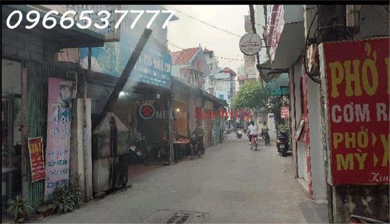 Selling corner lot land, giving a 2-storey house on Phan Dinh Giot street, Ha Dong, 6.x billion VND