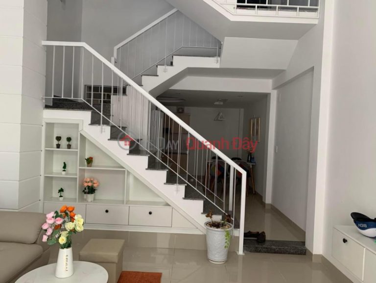 Cho thuê nhà Mới Đẹp 3 tầng Kiệt Núi Thành  - Hoà Cường Nam - Hải Châu. Gần 30/4,  khu vui chơi Helio Đà Nẵng