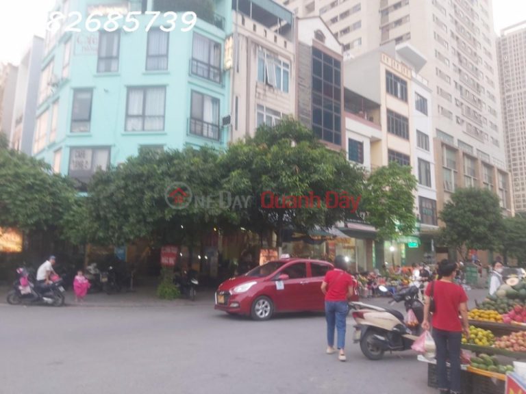 Mo Lao real estate for sale, red book, owner, sidewalk, car lot, avoid business, 45m, slightly 7 billion