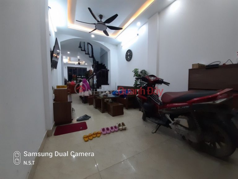 Chính chủ bán nhà tại số 4 ngách 5 ngõ 141 Trần Phú, Văn Quán, Hà Đông, Hà Nội.