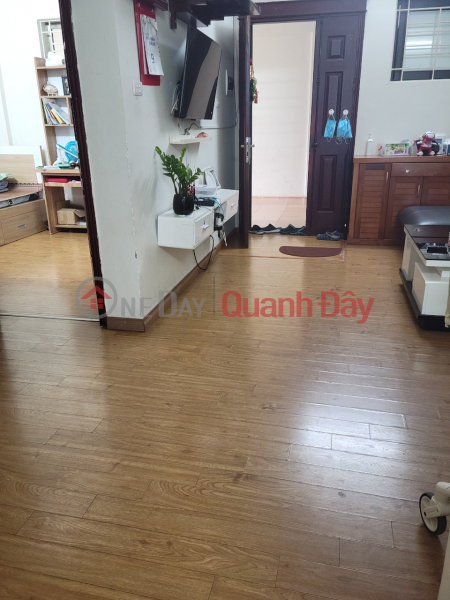Van Quan urban area, 2 bedrooms, 2 bathrooms - Area 70m2, residential area, leaving wall-mounted furniture. Price 2.5 billion