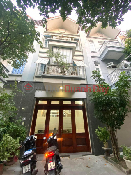 Bán liền kề rẻ nhất Hàng xóm HimLam - Ô chờ thang máy- Nhà đẹp ở luôn- kinh doanh văn phòng - 75m2 - giá 11 tỉ