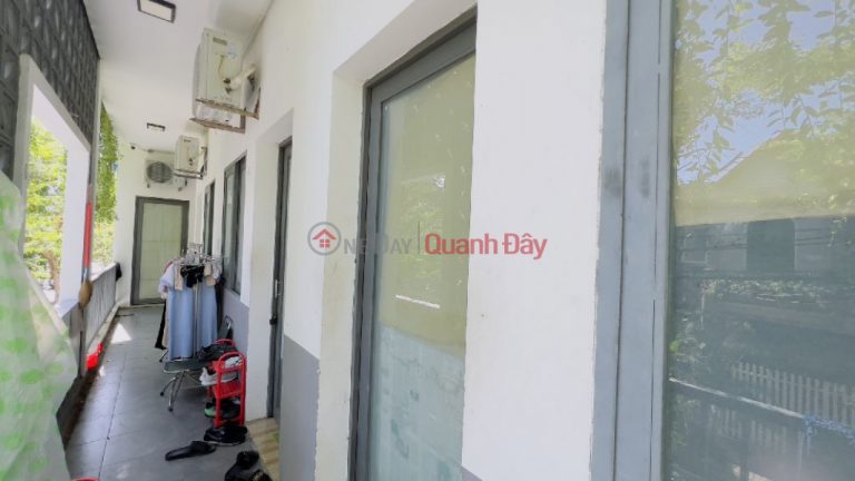 Lô góc 3 mặt tiền gần 30/4  kinh doanh quán cf và 15 phòng tổng thu nhập 100tr/tháng