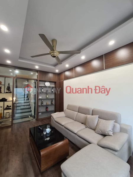 Bán nhà   PHAN ĐÌNH GIÓT 30m2*5 tầng, chỉ 4,2tỷ.Chủ nhà là BÁC SĨ chuyển nơi công tác