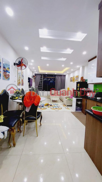 PHÂN LÔ LIỀN KỀ, VỈA HÈ, 7 TẦNG THANG MÁY, VĂN PHÒNG 50m2 GIÁ 9TỶ2