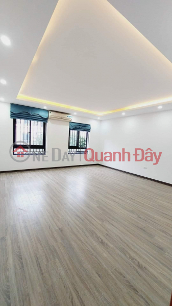 Chỉ 4.7ty có nhà Vạn Phúc 38mx5T, oto vào nhà, 2 thoáng.