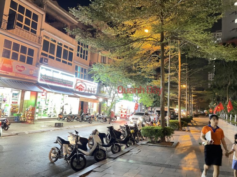 Bán nhà chân toàn nhà Victora Văn phú 50m2, 5T giá chỉ 10 tỉ