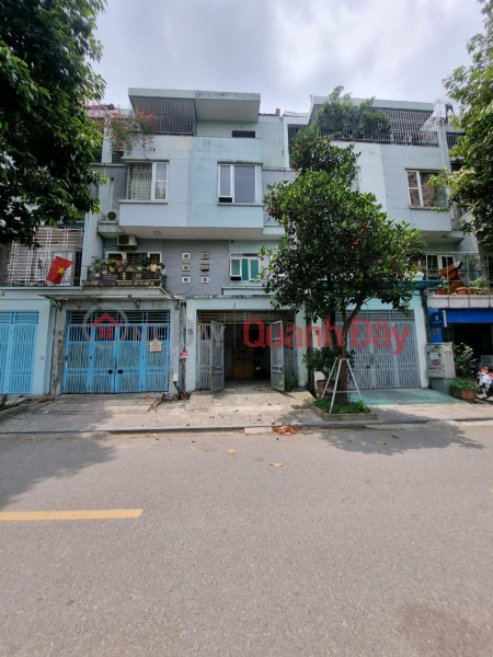 Bán liền kề văn Phú gần chợ Văn La giá chỉ 9,5 tỉ