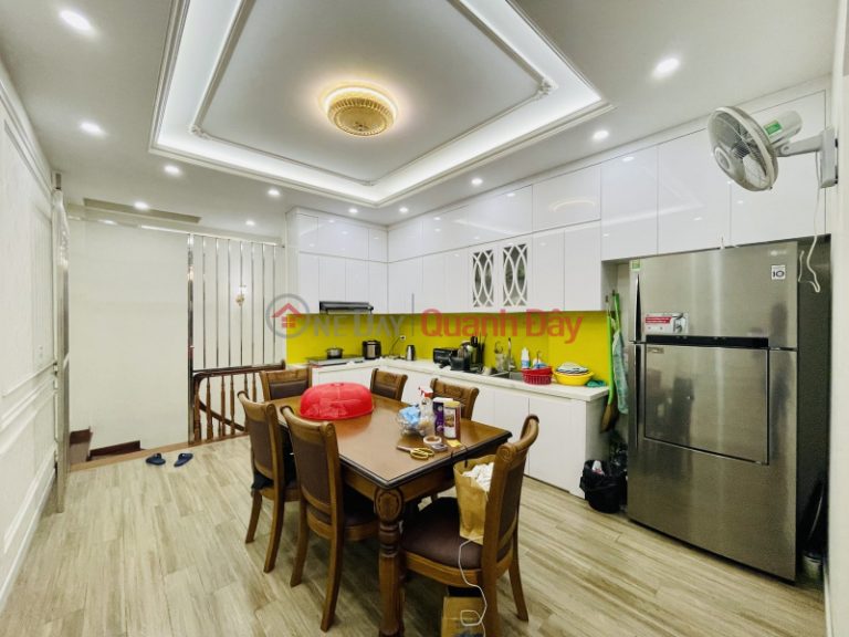 Bán nhà khu liền kề tại La Khê, ô tô vào nhà, nội thất đẹp, giá 9 tỷ