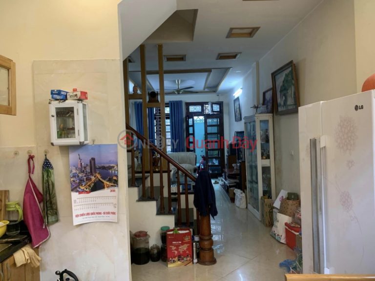 Chủ gửi bán nhà Lê Hồng Phong, Nguyễn Trãi, Hà Đông, Hà Nội 42m2x4 tầng, giá 4.5tỷ