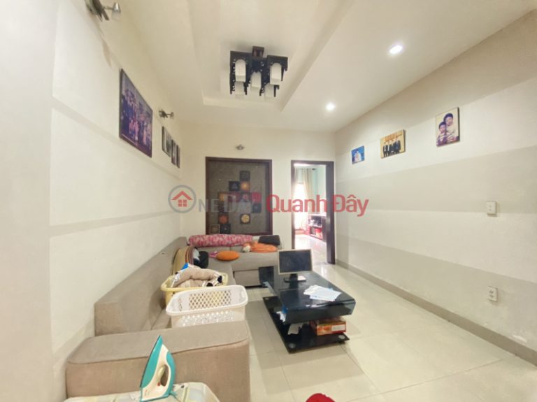 4-FLOOR HOUSE FOR RENT WITH LARGE YARD FRONT THANH THUY - THANH BINH-HAI CHAU-DA NANG