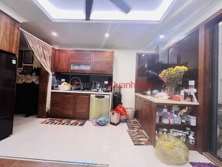 VÚT BAY! Bán nhà Phan Đình Giót, La Khê-Hà Đông, 30m2x5T chỉ có 4 tỷ 1