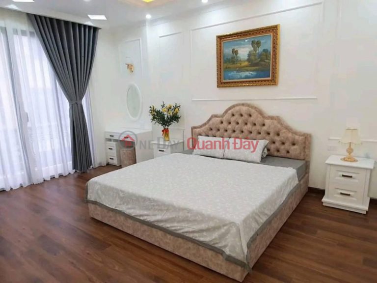 Selling house in Van Phuc, Ha Dong with park view, 45m2x5T, business car, 7 billion VND