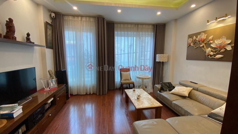 Chính chủ Bán gấp nhà phố Lê Lai, Hà Đông, 51m2, 4 tầng, 2 thoáng giá 5 tỷ