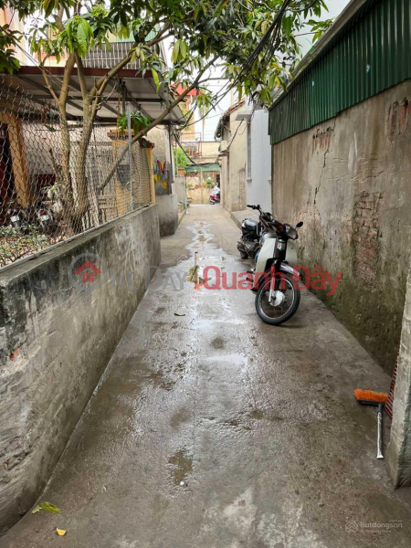 The owner needs money to quickly sell beautiful, affordable land in Yen Nghia, Ha Dong. Reasonable and competitive price