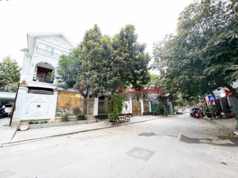 The owner offers 5 billion for urgent sale of super VIP villa in Ha Dong office area 232m2 for 28 billion