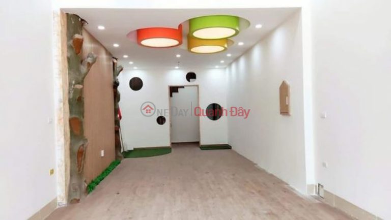 BÁN NHÀ HOÀNG CÔNG - KINH DOANH   - Ô TÔ VÀO NHÀ - MẶT TIỀN ĐẸP