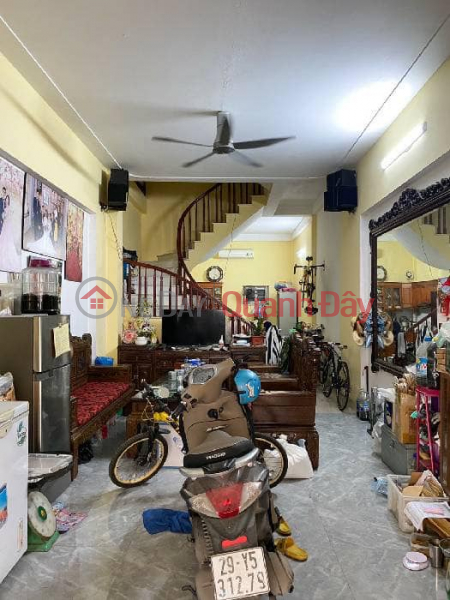 Bán nhà Quang Trung Hà Đông 60m2 - vỉa hè - gara ô tô - chỉ hơn 6 tỷ