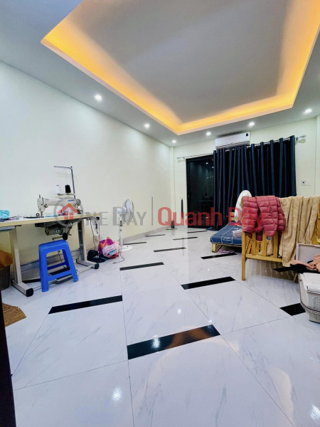 House for sale in Silk Street, Van Phuc Ha Dong, AUTO BUSINESS 35m2X4T, 3.7 billion