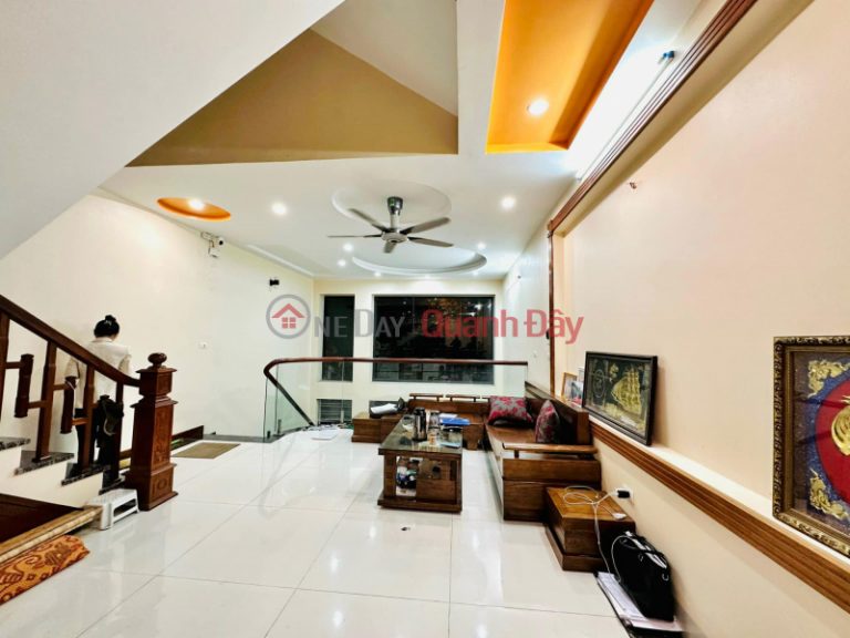 House for sale URGENTLY ON Quang Trung STREET, Ha Dong, 52m2 BUSINESS CHEAP PRICE!