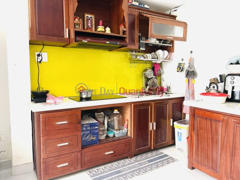 Nguyễn Văn Linh, Trung tâm Hải Châu, gần mặt tiền, kiệt đẹp, chỉ 2 tỷ x.