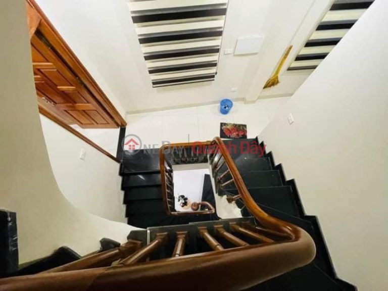 NGÕ THÔNG, KINH DOANH ĐỈNH, DIỆN TÍCH RỘNG, Ô TÔ SÁT CỬA CHỈ 5,8 Tỷ với 65m2 ,3T Thanh Bình, Mỗ Lao, Hà Đông