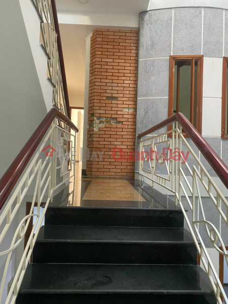 Mặt tiền kinh doanh Phan Chu Trinh-Hải Châu-Đà Nẵng-140m2-5 tầng-Chỉ 19.5 tỷ thương lượng.