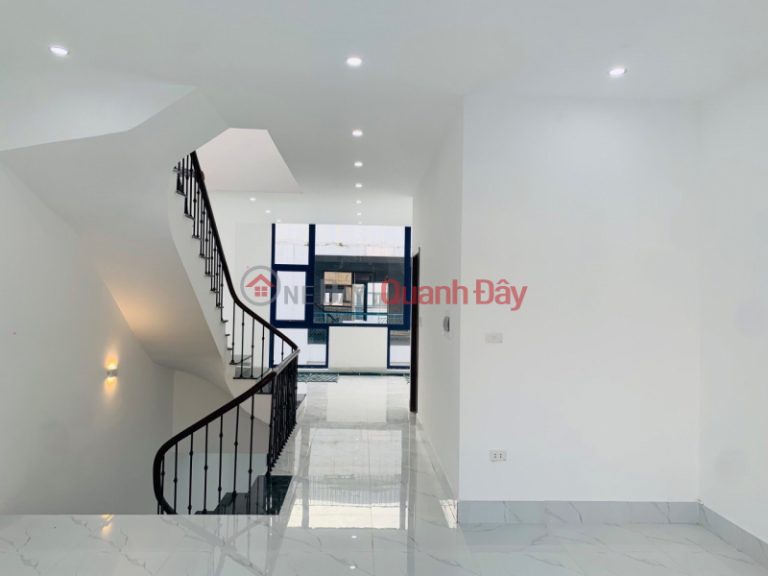 Cho thuê liền kề Galaxy Vạn Phúc, HĐ. 105m2*5T, 5 tầng, MT 6m, thông sàn, giá 35tr/tháng