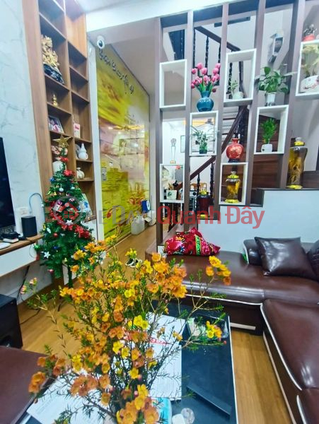 NHÀ PHỐ QUANG TRUNG, PHÂN LÔ CÁN BỘ, ĐẸP LUNG LINH 43M2 GIÁ 4TỶ8